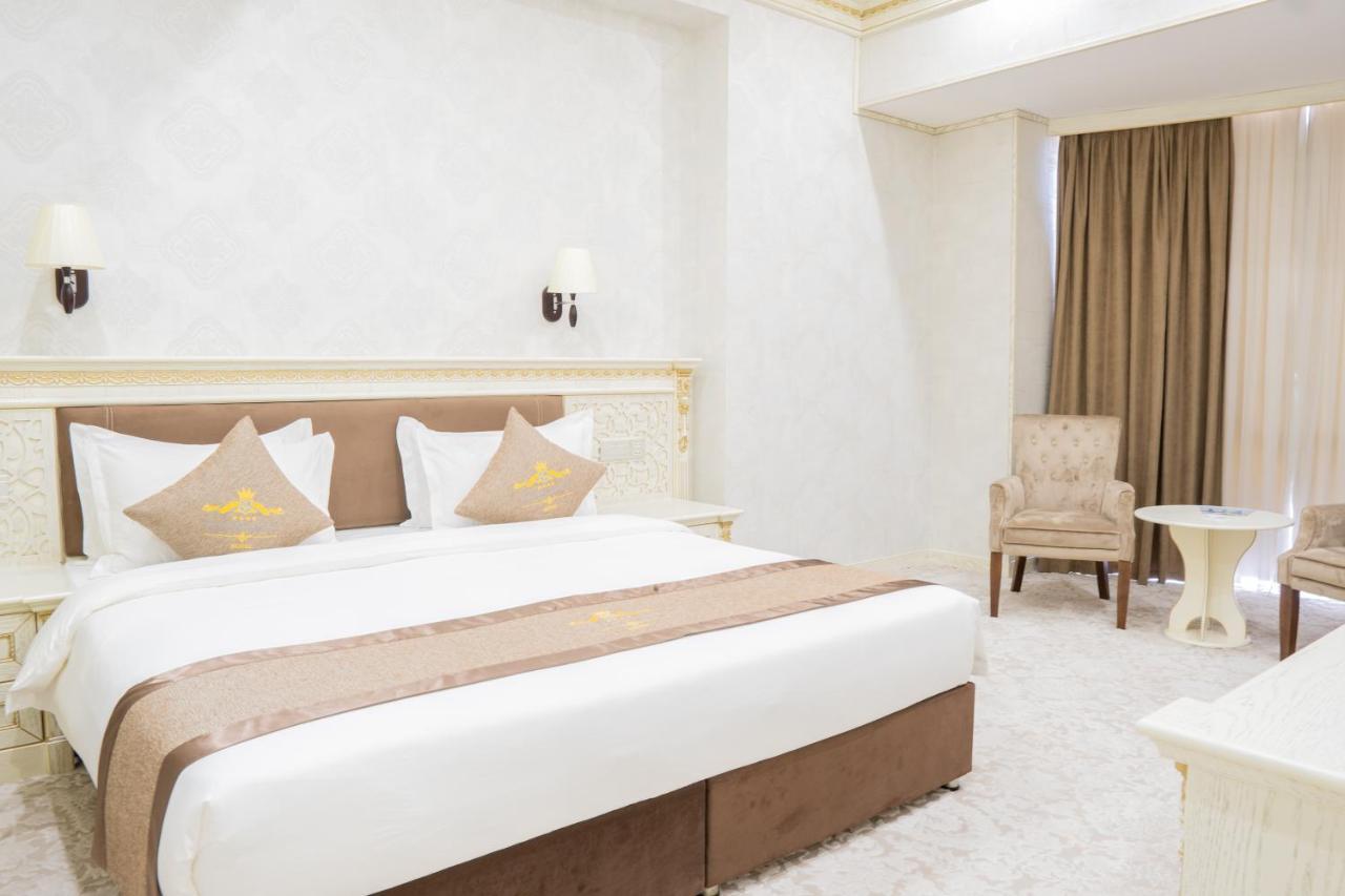 Qushbegi Plaza Hotel Tashkent Ngoại thất bức ảnh