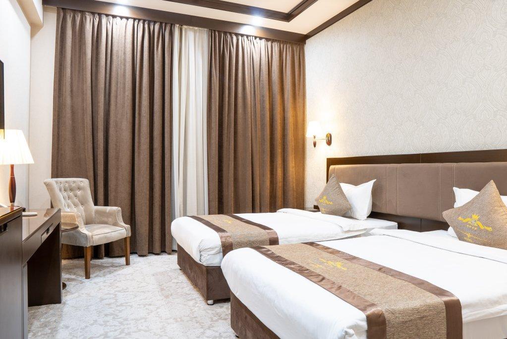 Qushbegi Plaza Hotel Tashkent Ngoại thất bức ảnh